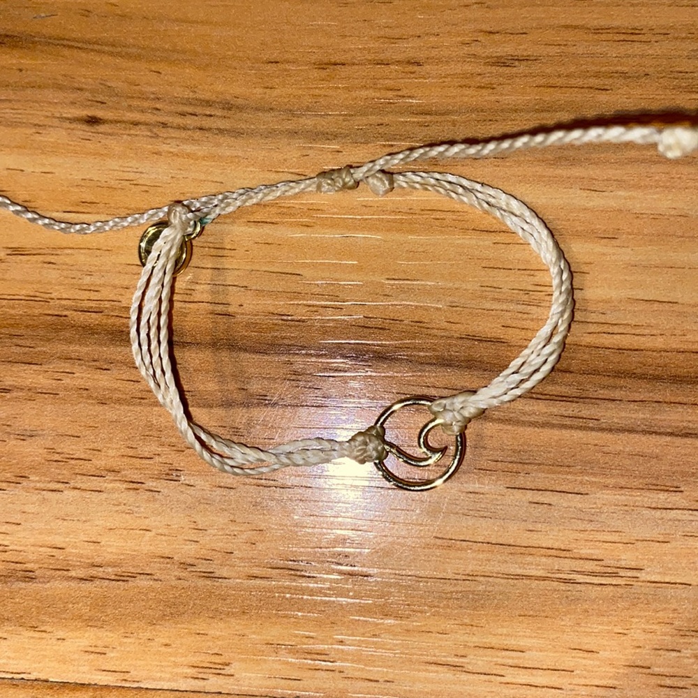 Pura Vida bracelet wave charm